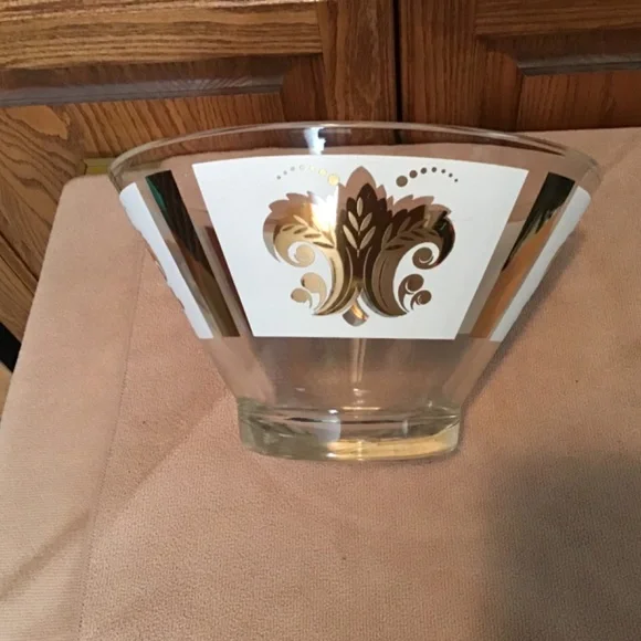 -Vintage Mid Century Fleur De Lis Motif Bowl - Picture 7 of 8